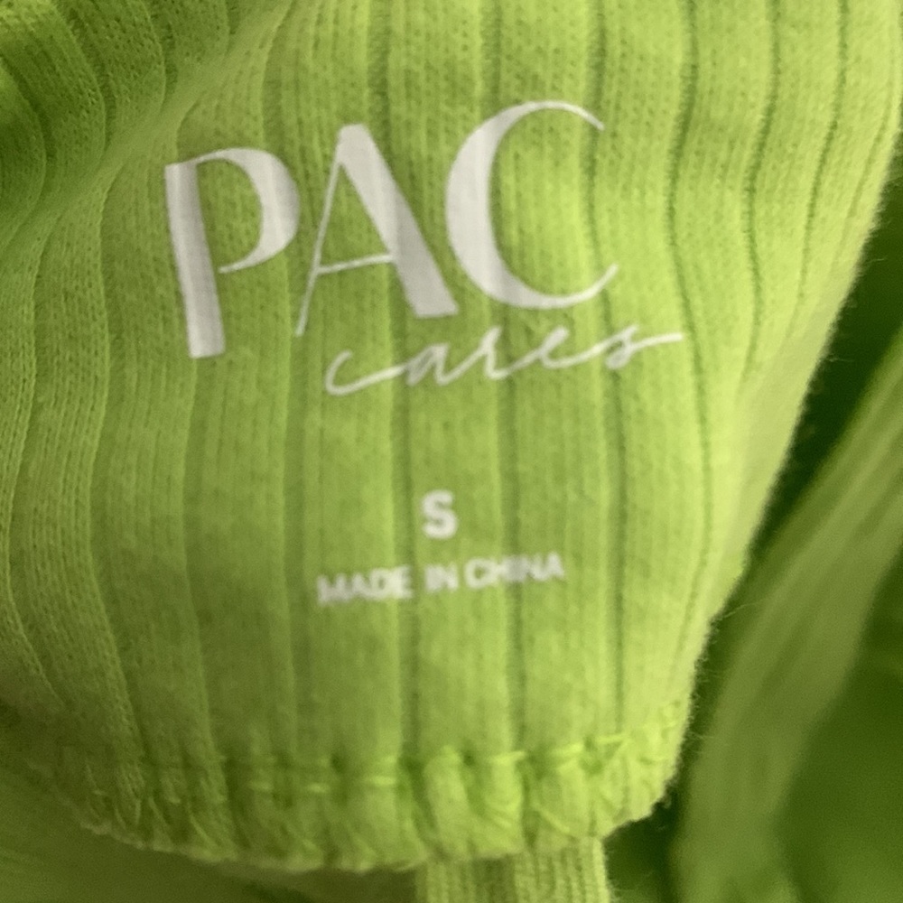 Green Tank Top - Picture 3 of 3